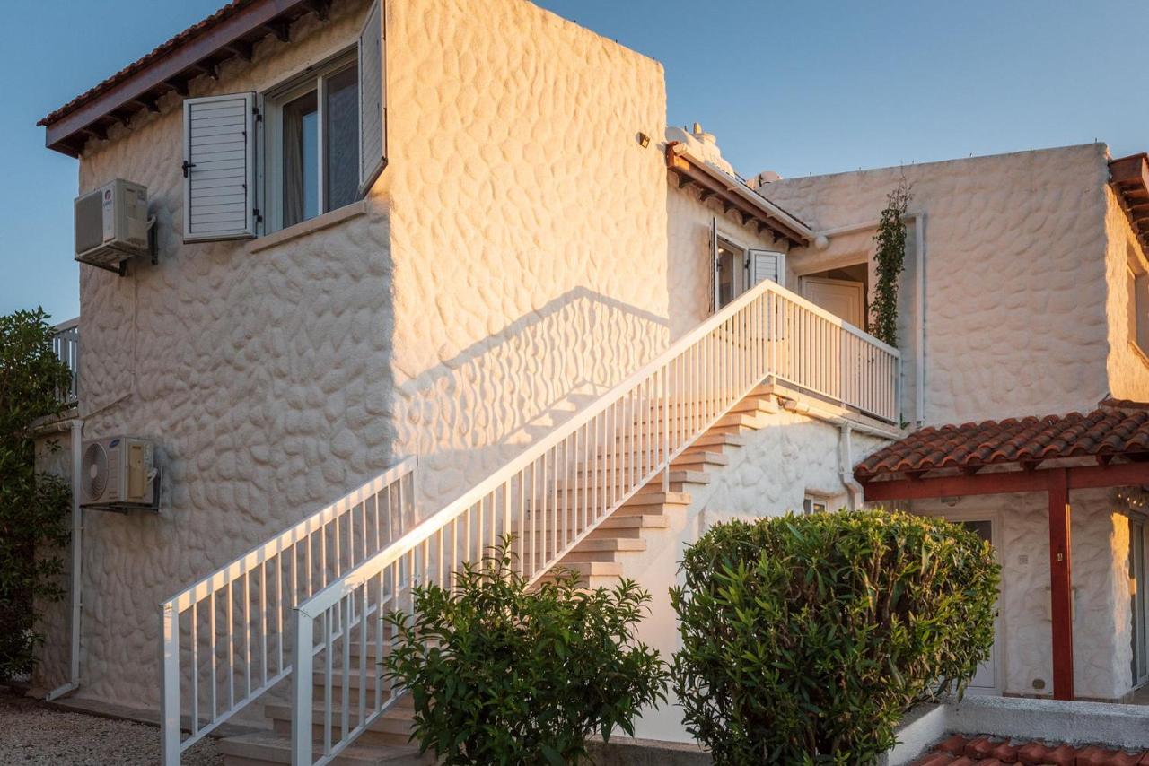 Akamas Sunset Bohemian Chic Apartment By One Villas Полис Экстерьер фото